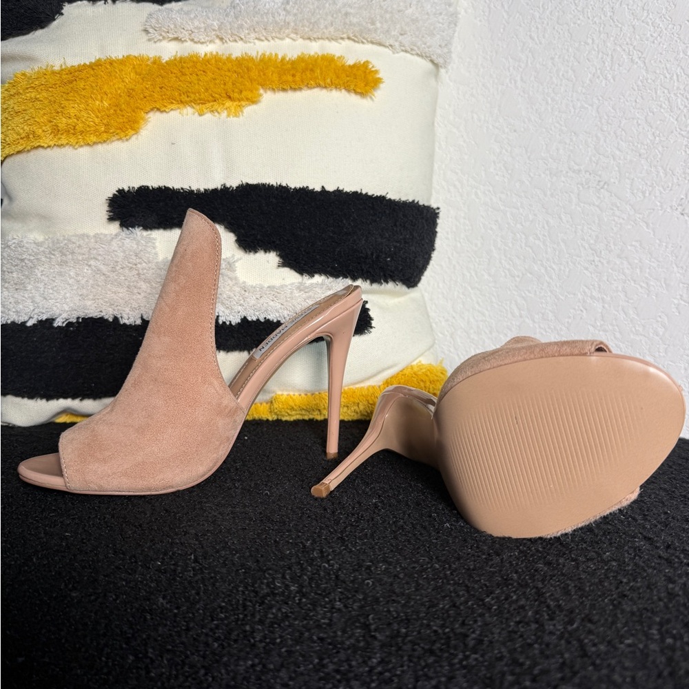 Steve Madden Tan Peep-Toe Stiletto Heels